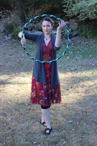 Mini hoop portrait by Hannah Root.