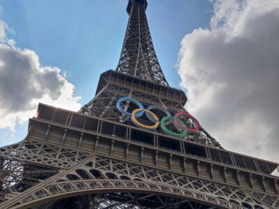 Image of the Olympics rings imposed over the Eiffel Tower